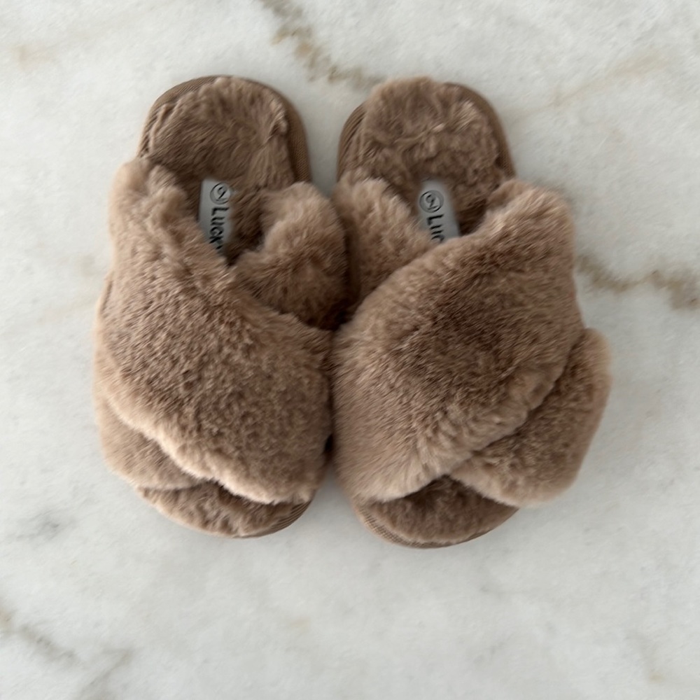 Kidinaround slippers